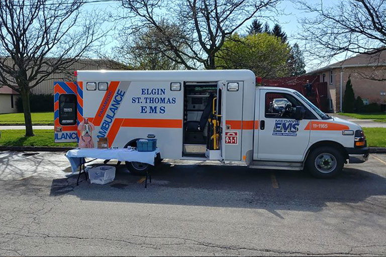 Elgin_Slider_3_768x511